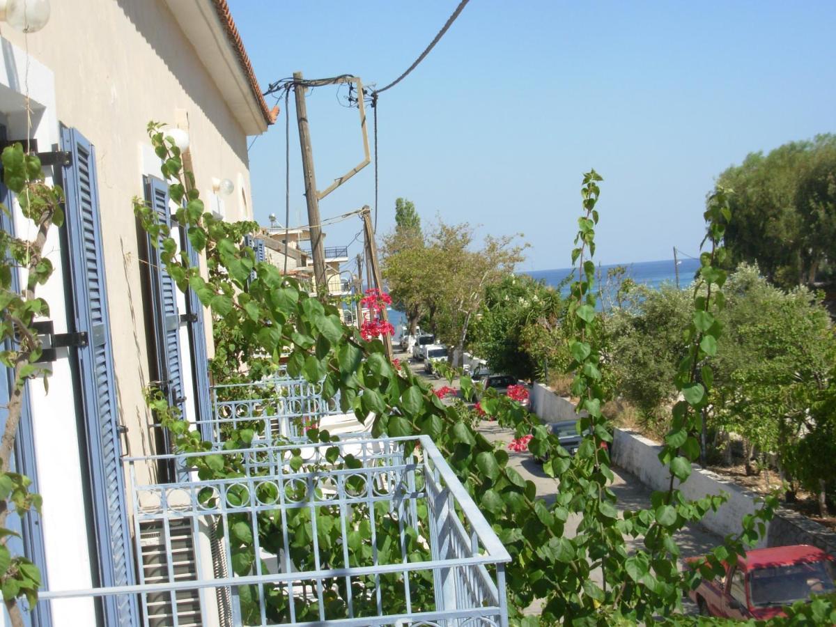 Louisa Studios Poros  Exterior photo